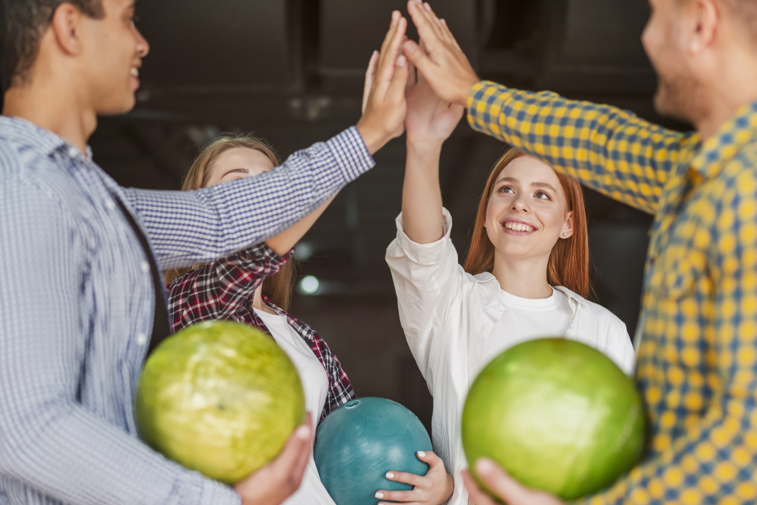happy-friends-standing-bowling-club (1)